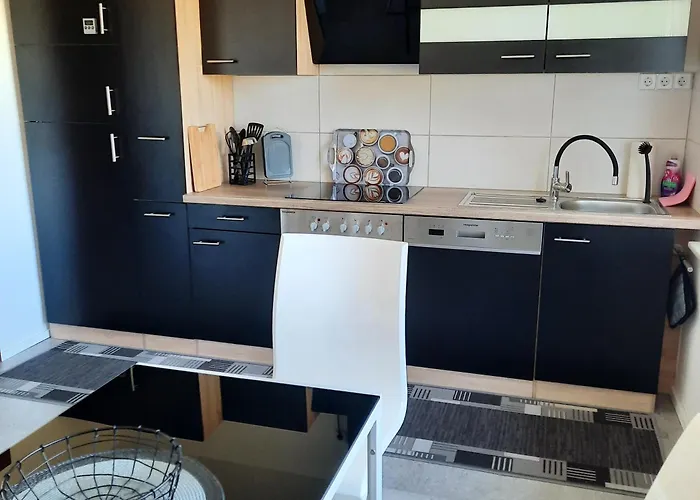 Jagomast דירה ורדר